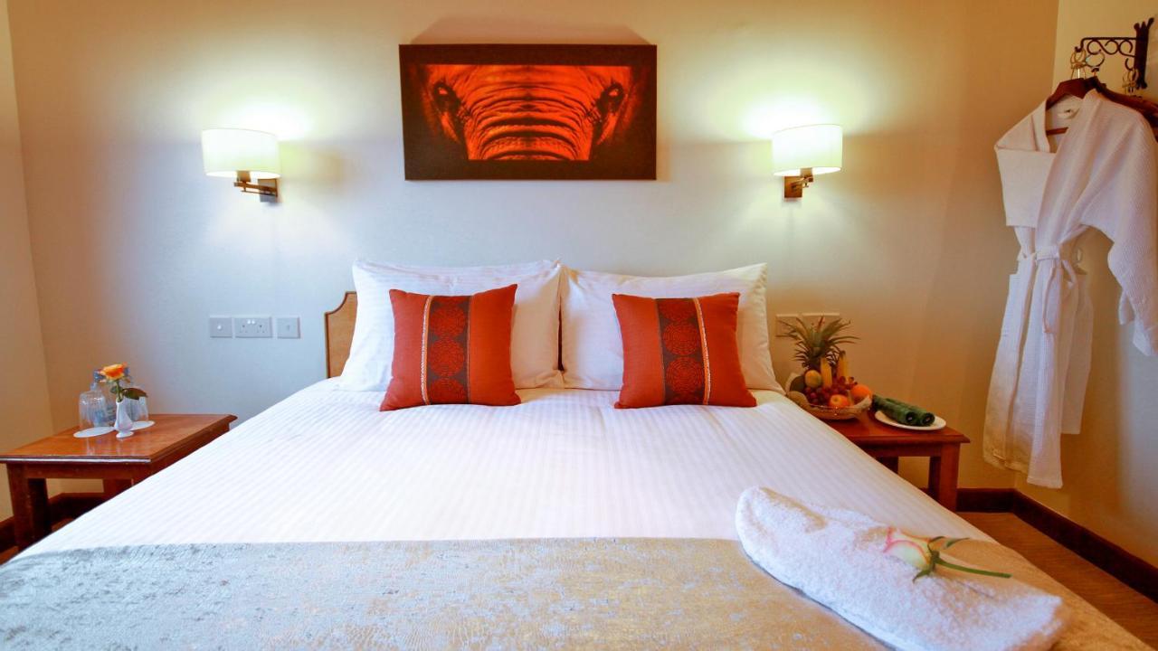 The Ark Lodge Nyeri Exterior photo